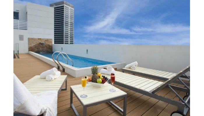 After Hotel poza 13