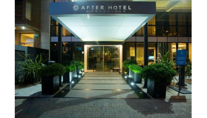 After Hotel poza 0